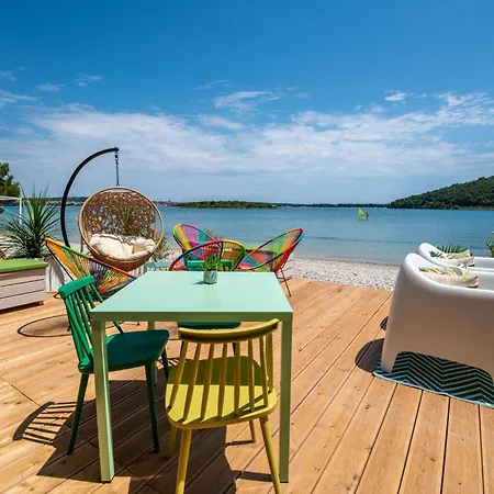 Arena One 99 Glamping Holiday park Pomer